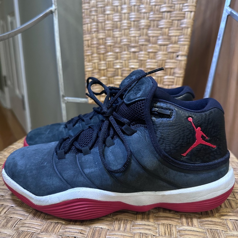 Air Jordan Super.Fly 2017 'Bred' basketball sneakers size: 7Y